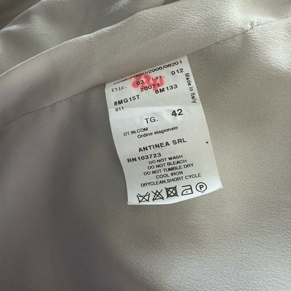 Armani Collezioni Cream and Gray Classic Blazer Size 6 - Picture 5 of 11